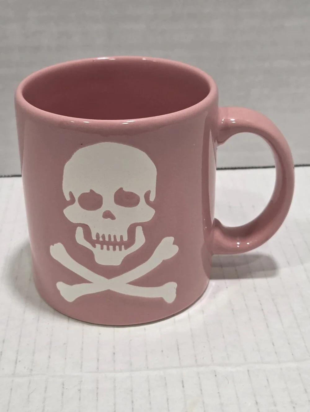 Waechtersbach Germany Pink Skull Crossbones Ceramic Mug